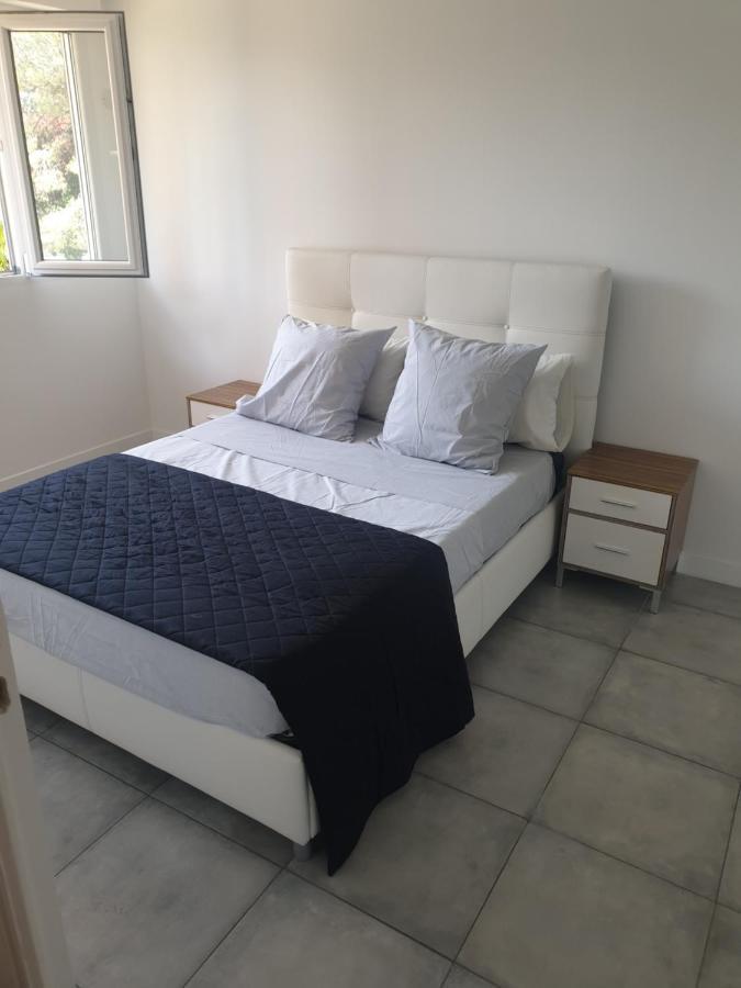 Appartements Renove 2023 Proche Aeroport 5Min, Gare Sncf 2 Min, Tramway Au Pied De L'Immeuble , Parking Possible, Renovated Apartments 2023 Near The Airport 5 Min, Train Station 2 Min, Tram Next To The Building 1 Min, Parking Possible Nice Exteriér fotografie