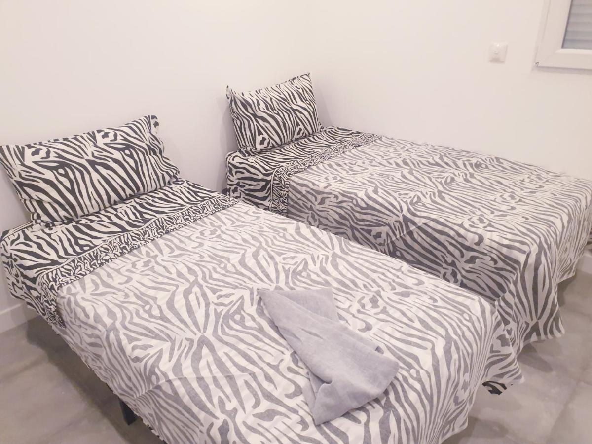 Appartements Renove 2023 Proche Aeroport 5Min, Gare Sncf 2 Min, Tramway Au Pied De L'Immeuble , Parking Possible, Renovated Apartments 2023 Near The Airport 5 Min, Train Station 2 Min, Tram Next To The Building 1 Min, Parking Possible Nice Exteriér fotografie