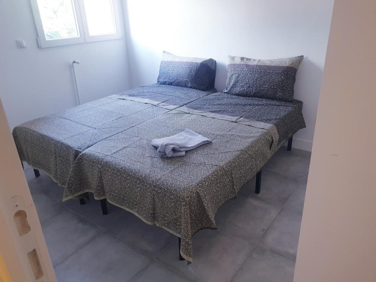 Appartements Renove 2023 Proche Aeroport 5Min, Gare Sncf 2 Min, Tramway Au Pied De L'Immeuble , Parking Possible, Renovated Apartments 2023 Near The Airport 5 Min, Train Station 2 Min, Tram Next To The Building 1 Min, Parking Possible Nice Exteriér fotografie