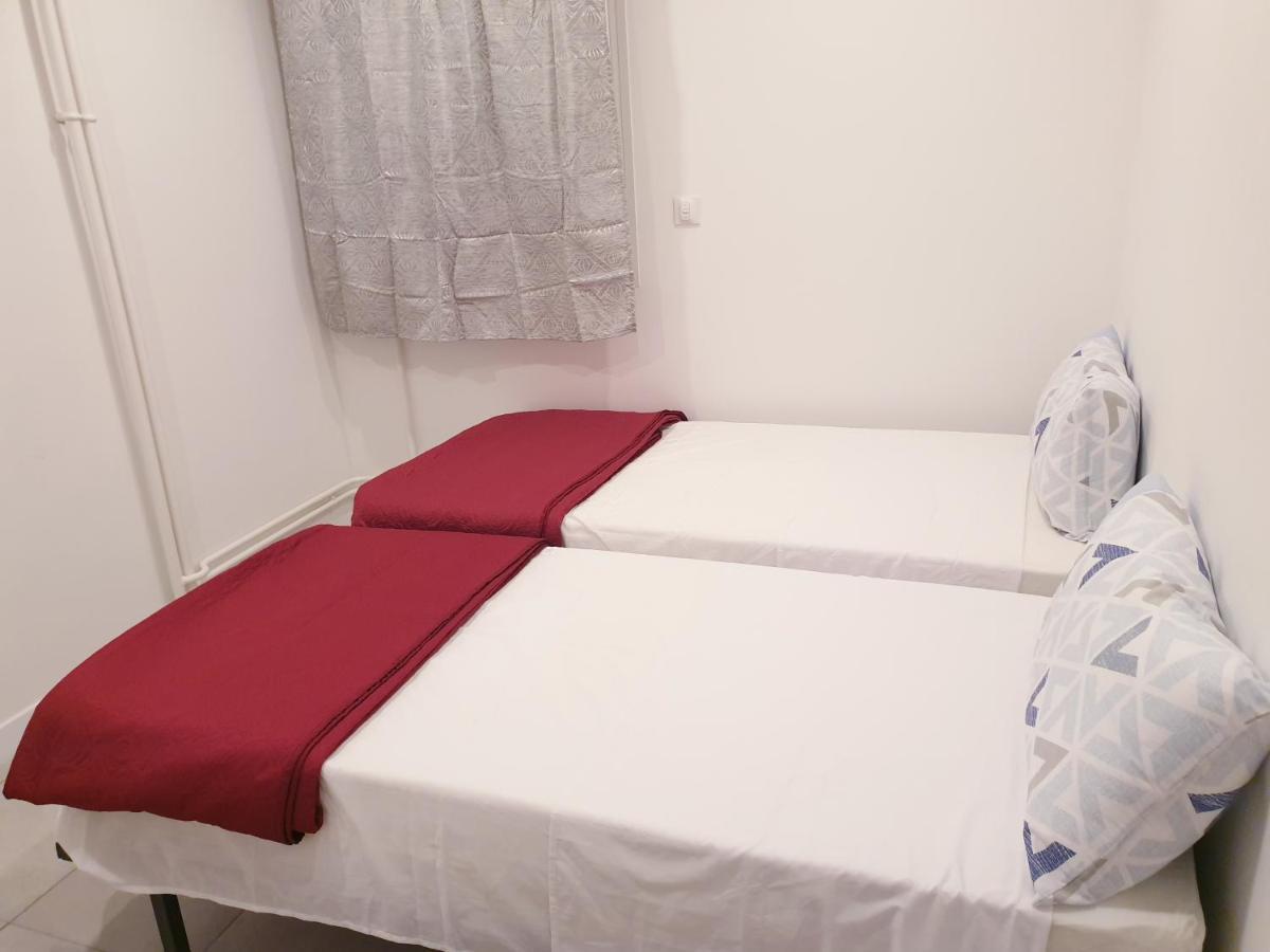 Appartements Renove 2023 Proche Aeroport 5Min, Gare Sncf 2 Min, Tramway Au Pied De L'Immeuble , Parking Possible, Renovated Apartments 2023 Near The Airport 5 Min, Train Station 2 Min, Tram Next To The Building 1 Min, Parking Possible Nice Exteriér fotografie