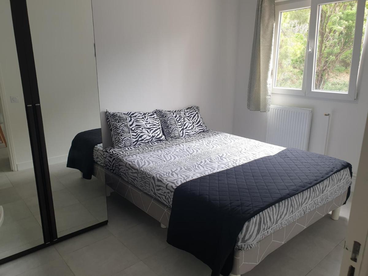 Appartements Renove 2023 Proche Aeroport 5Min, Gare Sncf 2 Min, Tramway Au Pied De L'Immeuble , Parking Possible, Renovated Apartments 2023 Near The Airport 5 Min, Train Station 2 Min, Tram Next To The Building 1 Min, Parking Possible Nice Pokoj fotografie